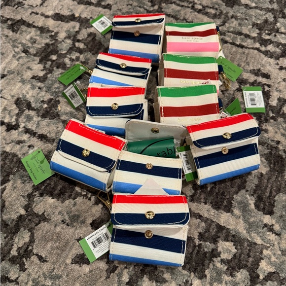 Kate Spade Doggie Bag wasteHolder with 1 roll of bag - Picture 3 of 11